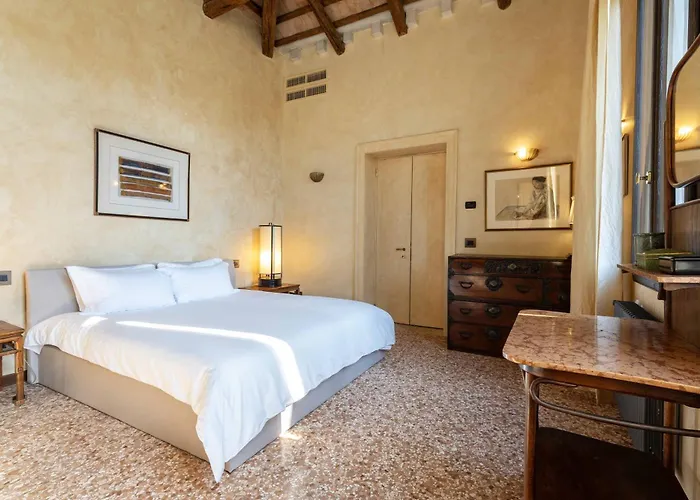 Palazzo Remer - Luxury Apartments - By Bricola Apartments